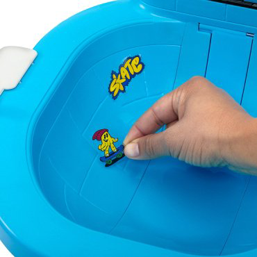 Детские треки и авторалли Hot Wheels Skate. Смывайся HXL160, пластик, мультиколор купить,NaN