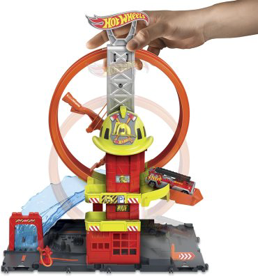 Hot Wheels Пожарная супер-станция HKX410, пластик, мультиколор купить,NaN
