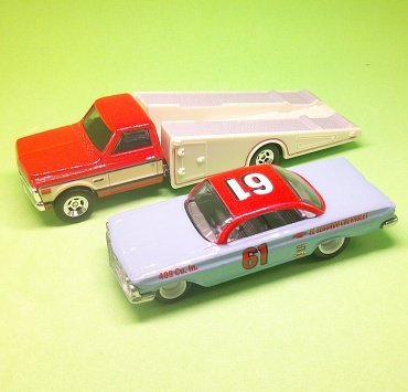 Hot Wheels Impala '61/Chevy Ramp Truck '72 FLF56/HKF40, пластик, мультиколор купить,NaN