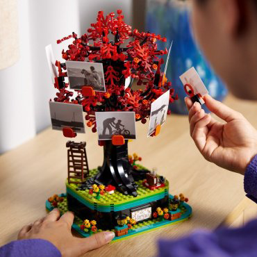 Конструктор LEGO Генеалогическое древо Ideas 21346, деталей 1040 шт купить,NaN