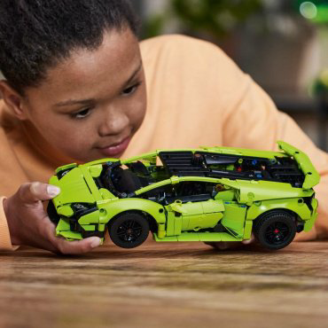 Конструктор LEGO Lamborghini Huracán 42161, деталей 804 шт купить,NaN