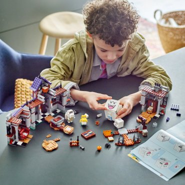 Конструктор LEGO Особняк с привидениями короля Бу Super Mario 71436, деталей 932 шт - ForteMarket Конструктор LEGO Особняк с привидениями короля Бу Super Mario 71436, деталей 932 шт купить,0