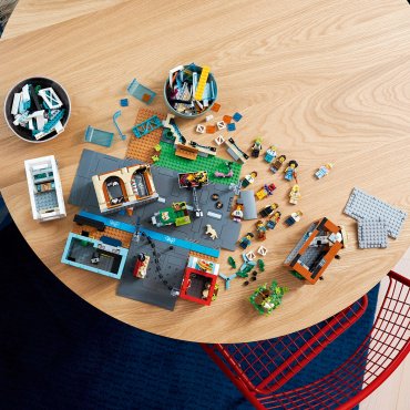Конструктор LEGO Городской центр 60380, деталей 2010 шт купить,NaN
