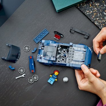 Конструктор LEGO Спортивный автомобиль Ford Mustang Dark Horse Speed Champions 76920, деталей 344 шт купить,NaN