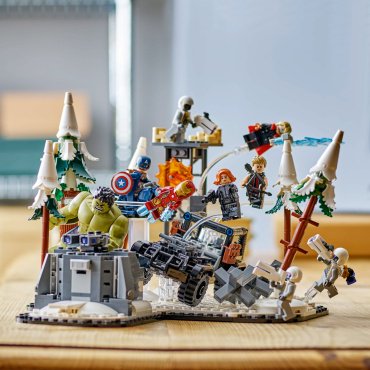 Конструктор LEGO Финальная битва с Альтроном Marvel 76291, деталей 613 шт