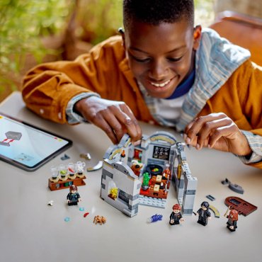 Конструктор LEGO Замок Хогвартс: Урок зельеварения Harry Potter 76431, деталей 397 шт купить,NaN