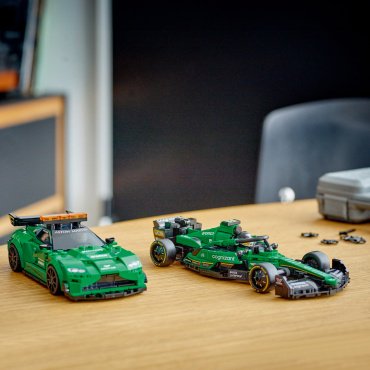 Конструктор LEGO Модель гоночного автомобиля Aston Martin Speed Champions 76925, деталей 564 шт купить,NaN