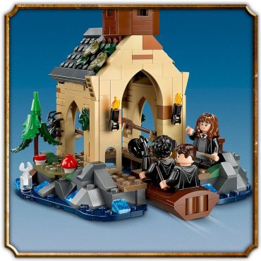 Конструктор LEGO Эллинг в замке Хогвартс Harry Potter 76426, деталей 350 шт купить,NaN