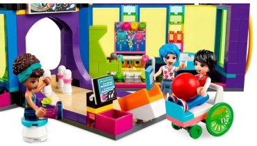 Конструктор LEGO 41708 Подружки Диско-аркада для роллеров