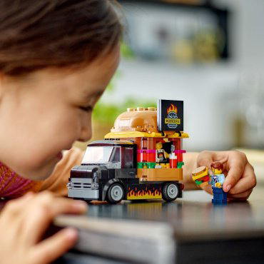 Конструктор LEGO Грузовик-бургер CITY 60404, деталей 194 шт купить,NaN