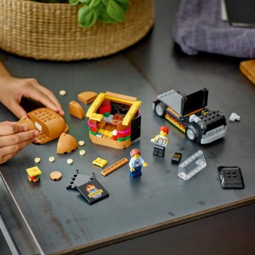 Конструктор LEGO Грузовик-бургер CITY 60404, деталей 194 шт купить,NaN