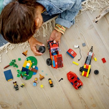 Конструктор LEGO Пожарная машина со спасательным катером CITY 60412, деталей 301 шт купить,0
