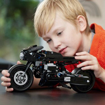 Конструктор LEGO Бэтмен – Бэтцикл 42155, деталей 641 шт купить,NaN
