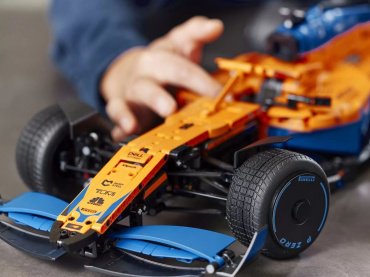 Конструктор LEGO Technic-Racer-2022 42141, деталей 1432 шт купить,0