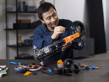 Конструктор LEGO Technic-Racer-2022 42141, деталей 1432 шт купить,0