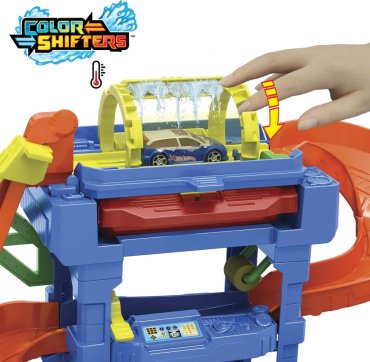 Набор Юный гонщик Hot Wheels HTN800