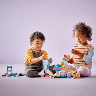 Конструктор LEGO Приключения космического корабля 3в1 DUPLO 10422, деталей 58 шт купить,NaN