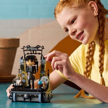 Конструктор LEGO Wednesday 76780, деталей 702 шт купить,NaN