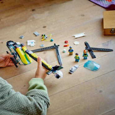 Конструктор LEGO Аварийно-спасательный вертолет CITY 60405, деталей 256 шт купить,NaN