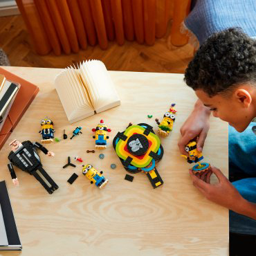 Конструктор LEGO Сборные Миньоны Гадкий Я 4 75582, деталей 839 шт купить,NaN