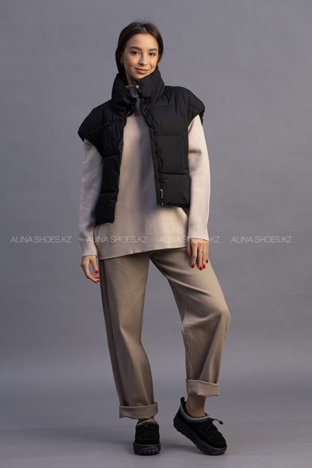 Жилет alinashoes черный купить,NaN