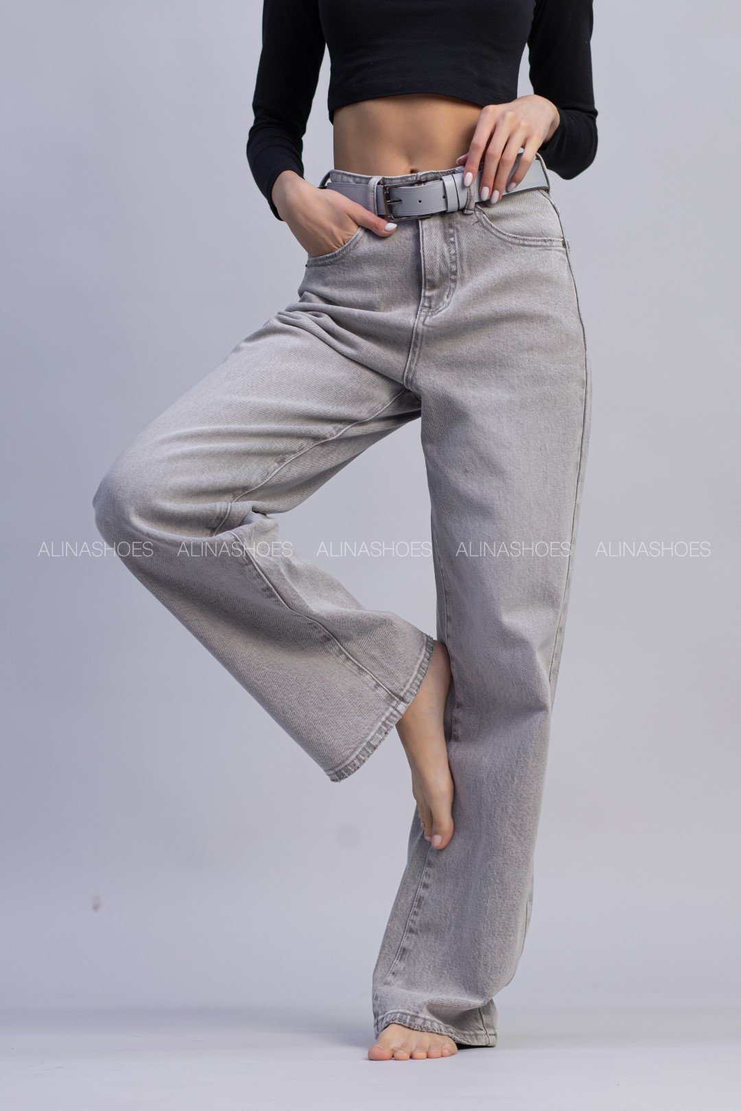Джинсы прямые alinashoes серый купить,NaN