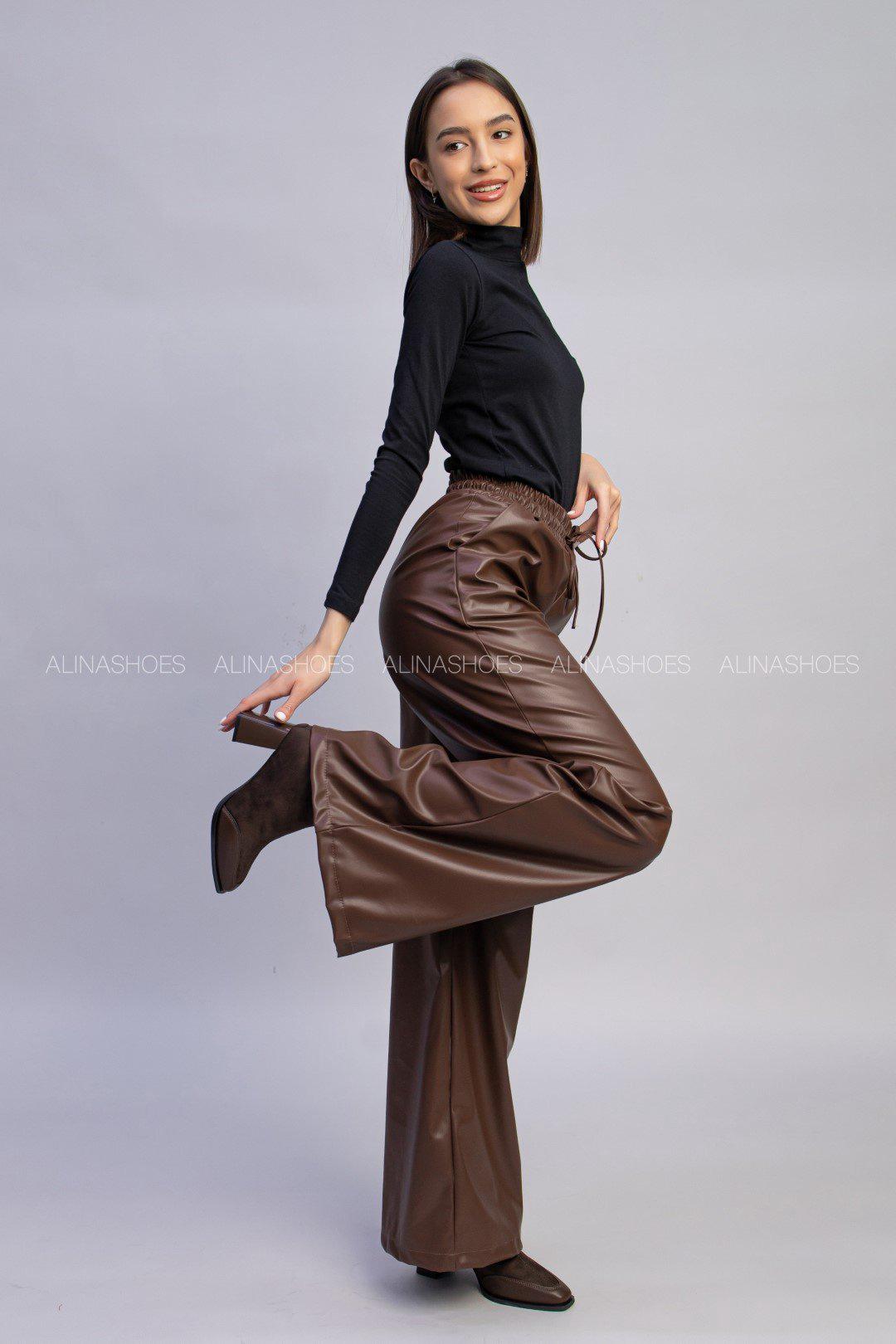 Ботильоны alinashoes brown 38 купить,NaN