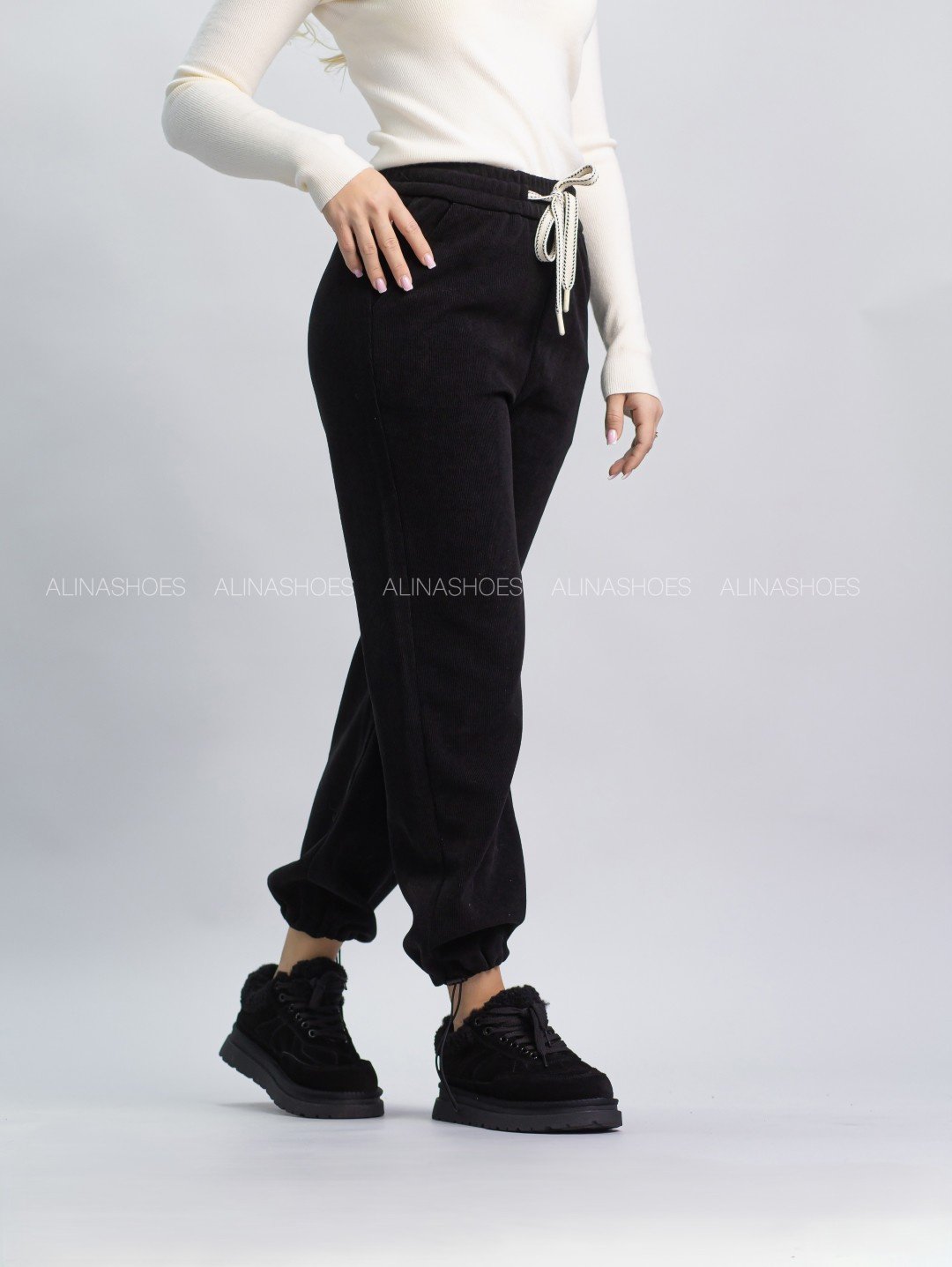 Повседневные брюки alinashoes черный купить,NaN