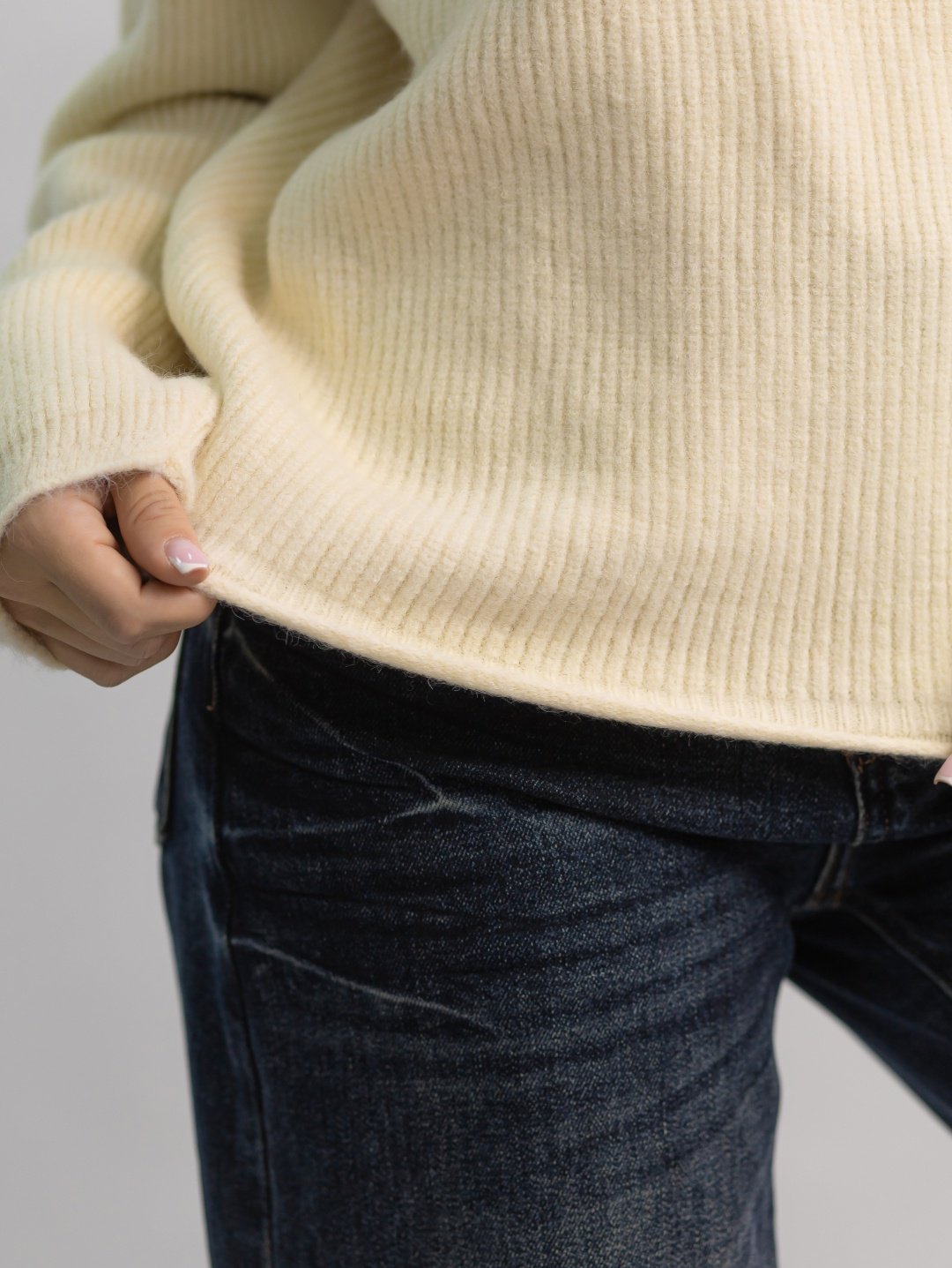 Джемпер alinashoes бежевый купить,NaN