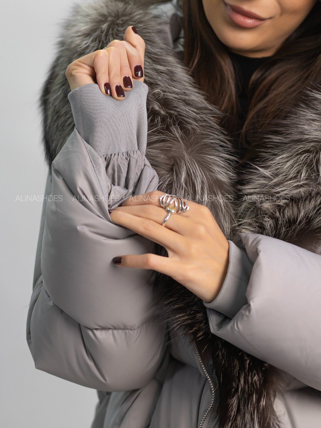 Пуховик alinashoes серый купить,NaN