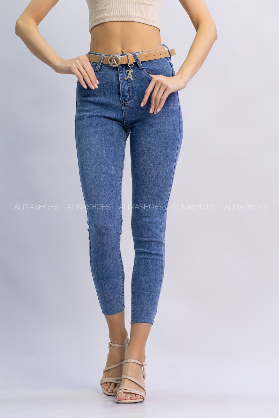 Джинсы зауженные alinashoes голубой купить,NaN
