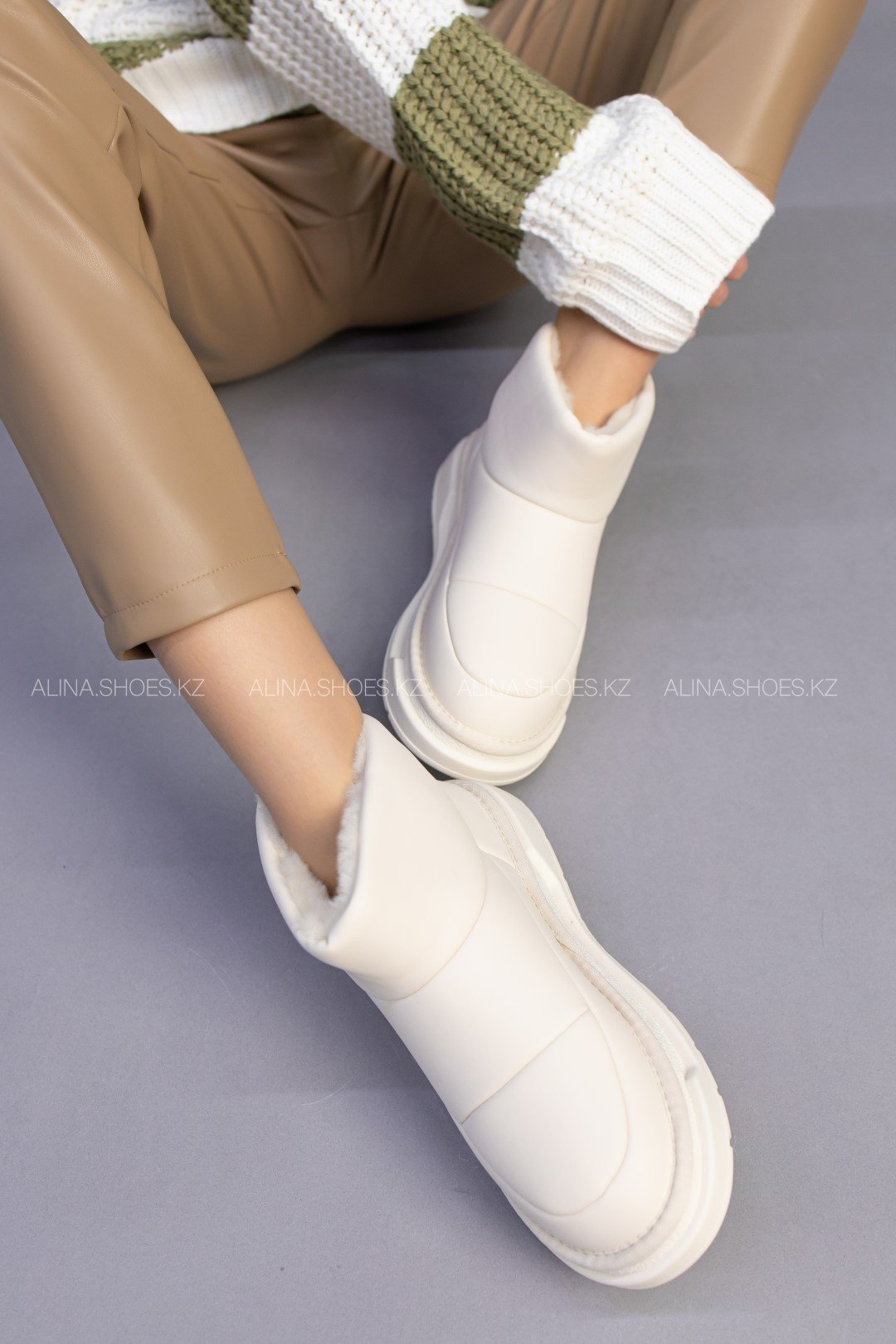 Дутики alinashoes белый купить,NaN