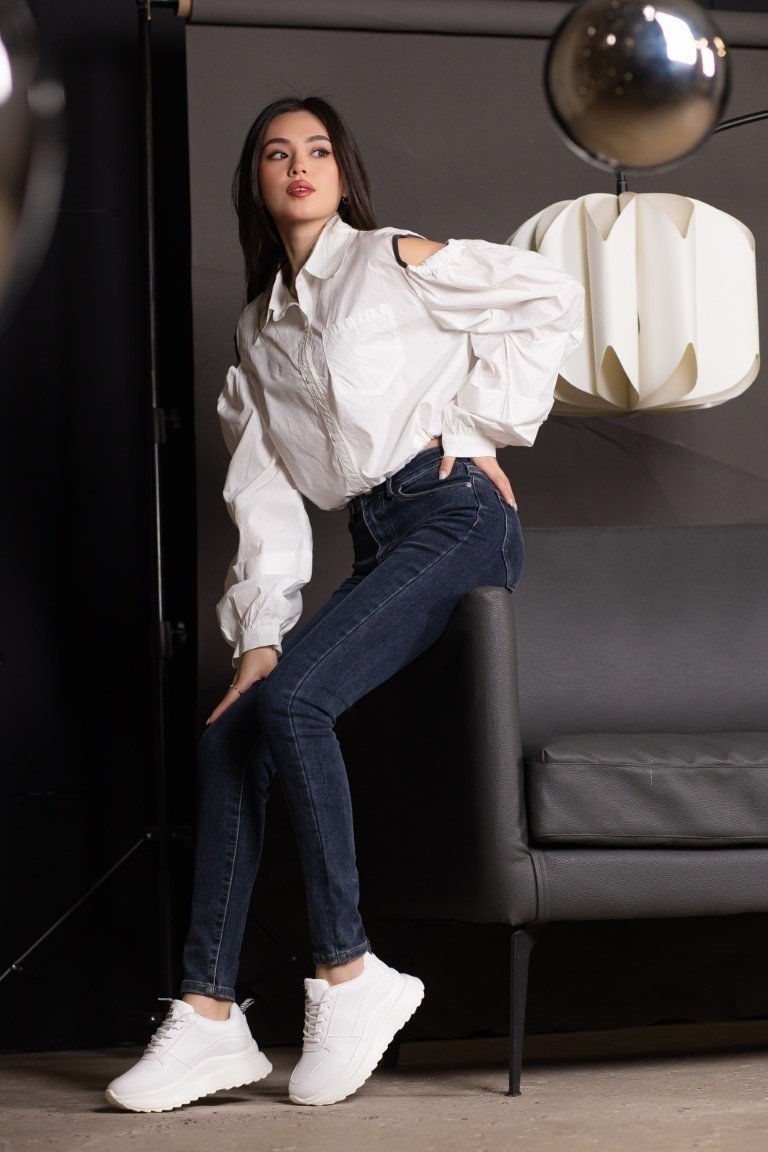 Джинсы зауженные alinashoes синий купить,NaN