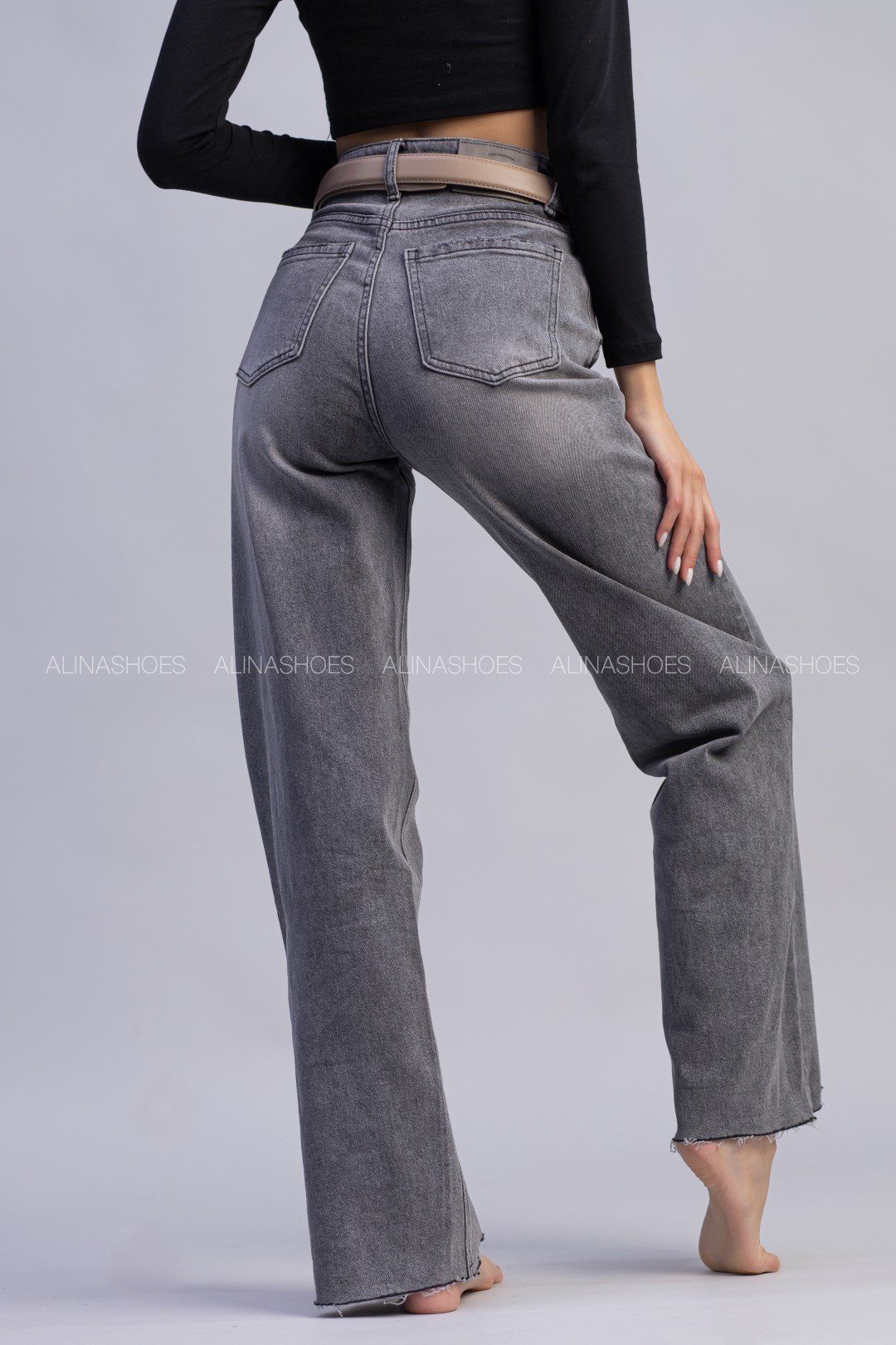 Джинсы прямые alinashoes серый купить,NaN