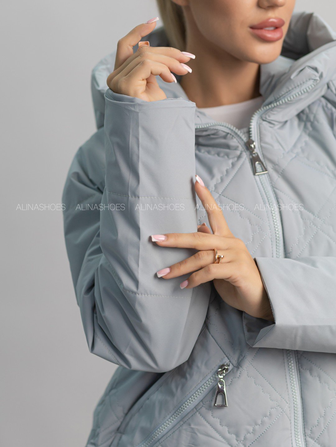 Демисезонная куртка alinashoes голубой купить,NaN