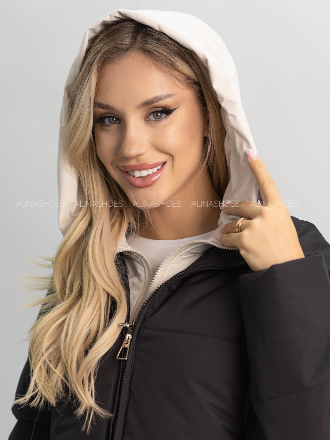 Демисезонная куртка alinashoes черный купить,NaN