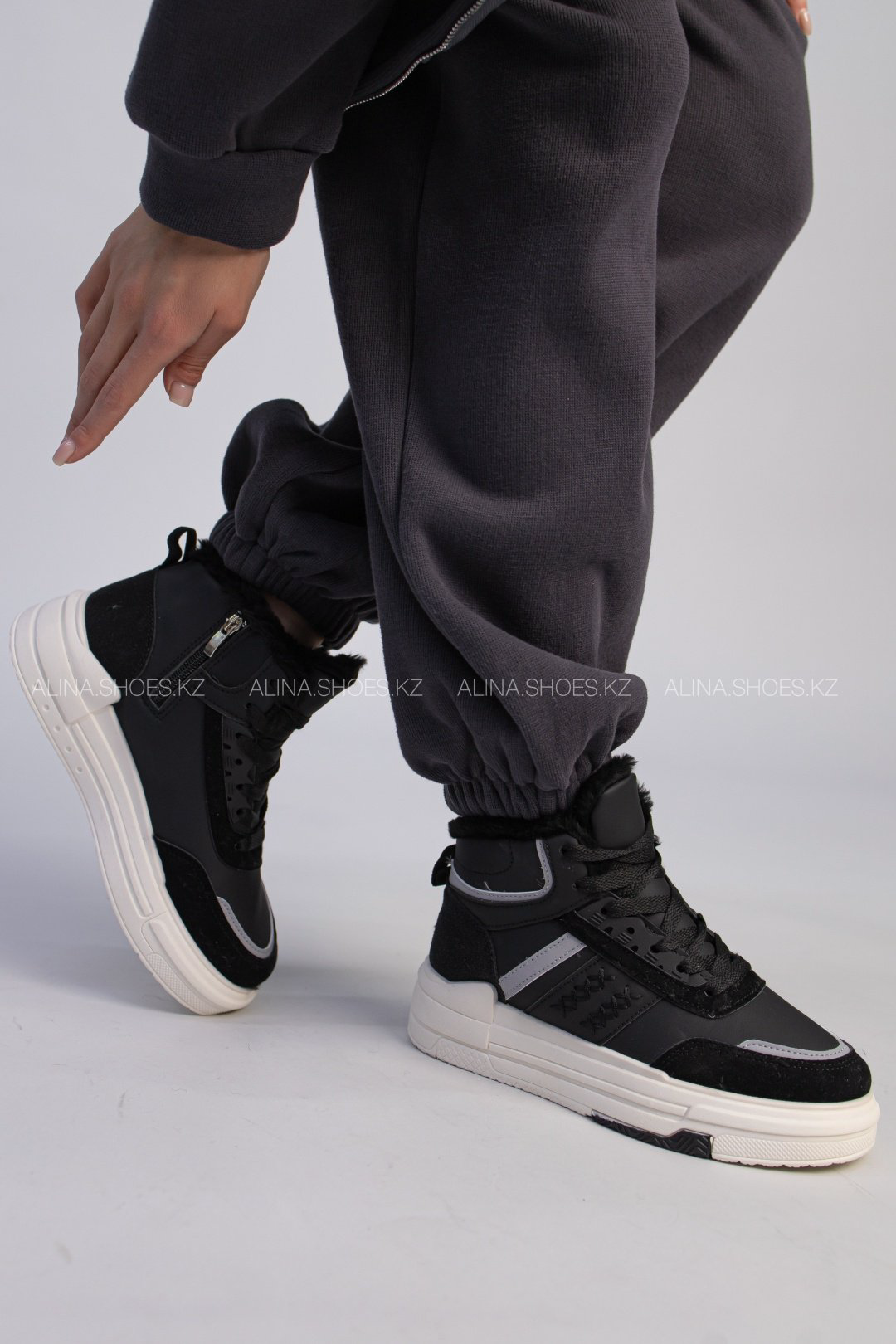 Кроссовки alinashoes черный купить,NaN