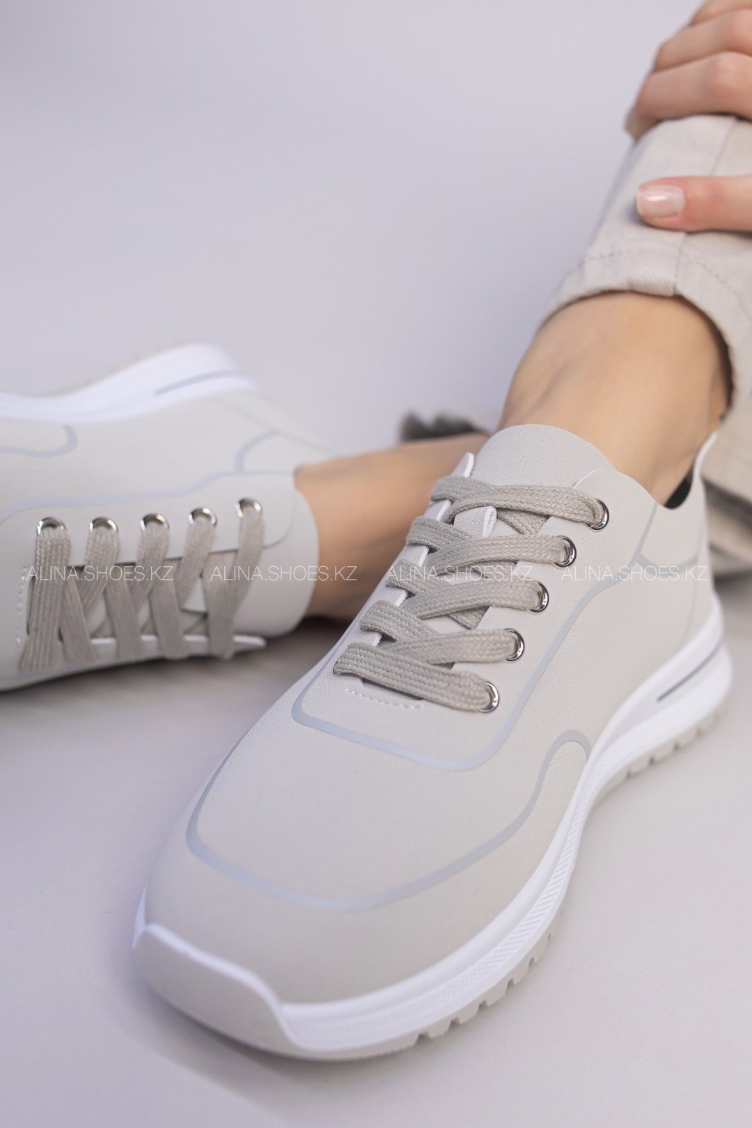 Кроссовки alinashoes бежевый купить,NaN