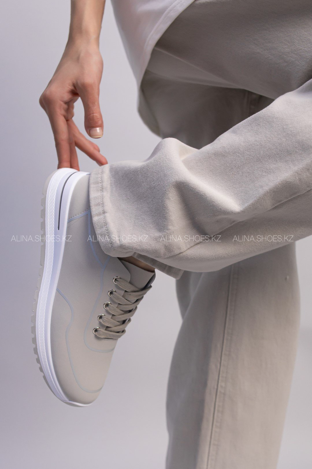 Кроссовки alinashoes бежевый купить,NaN
