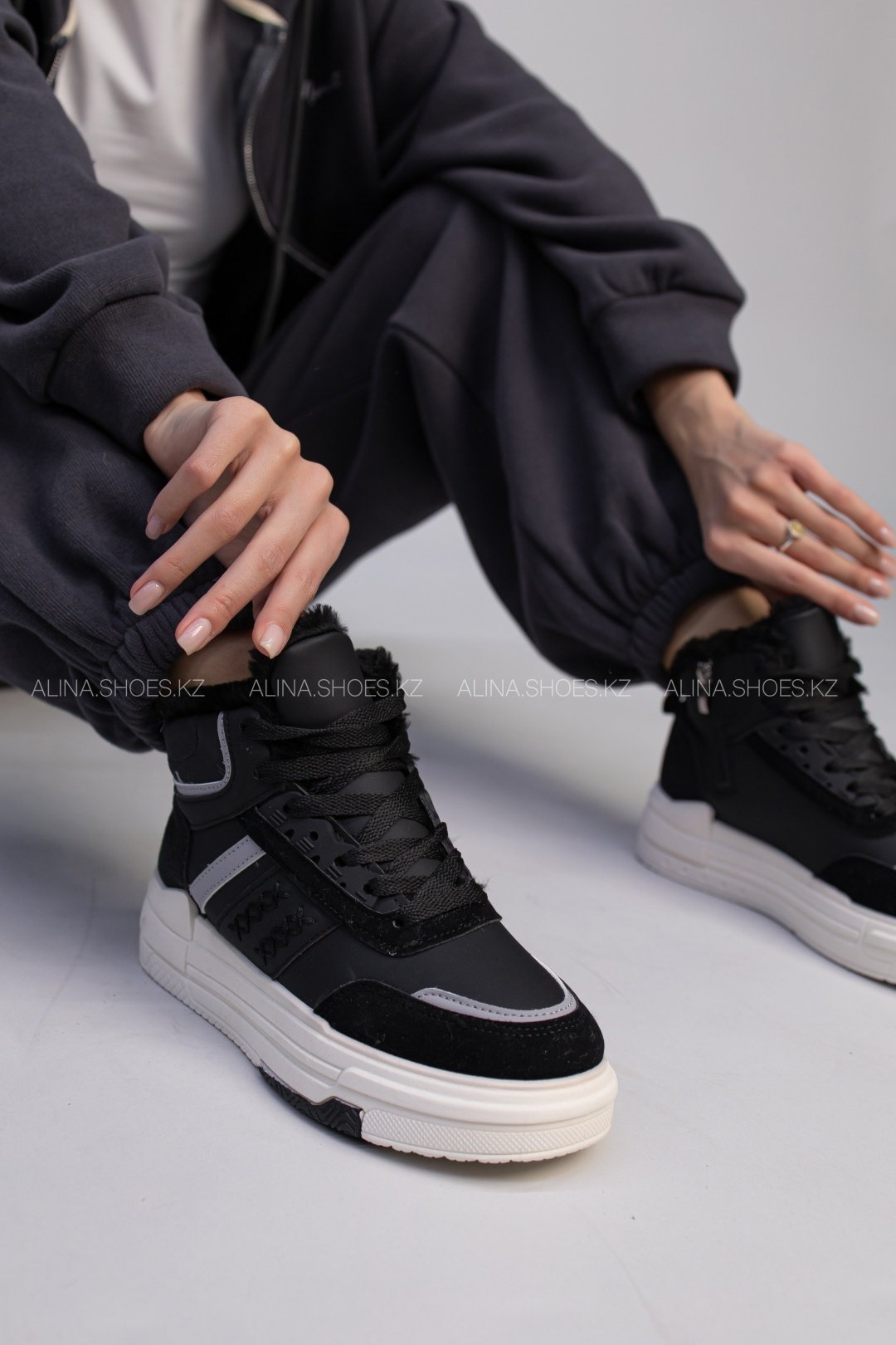 Кроссовки alinashoes черный купить,NaN
