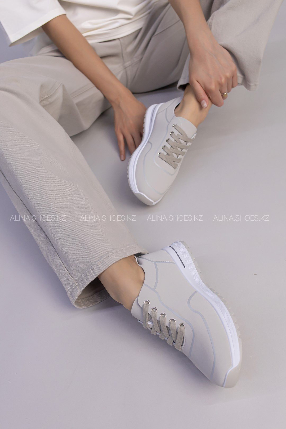 Кроссовки alinashoes бежевый купить,NaN