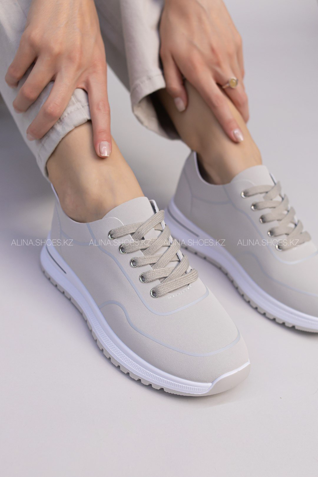 Кроссовки alinashoes бежевый купить,NaN