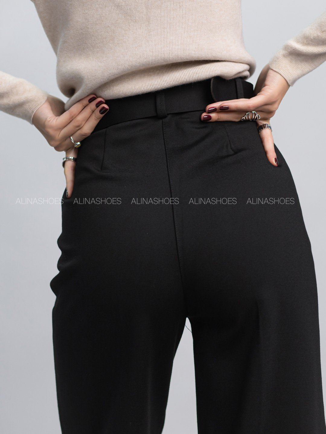 Повседневные брюки alinashoes черный купить,NaN
