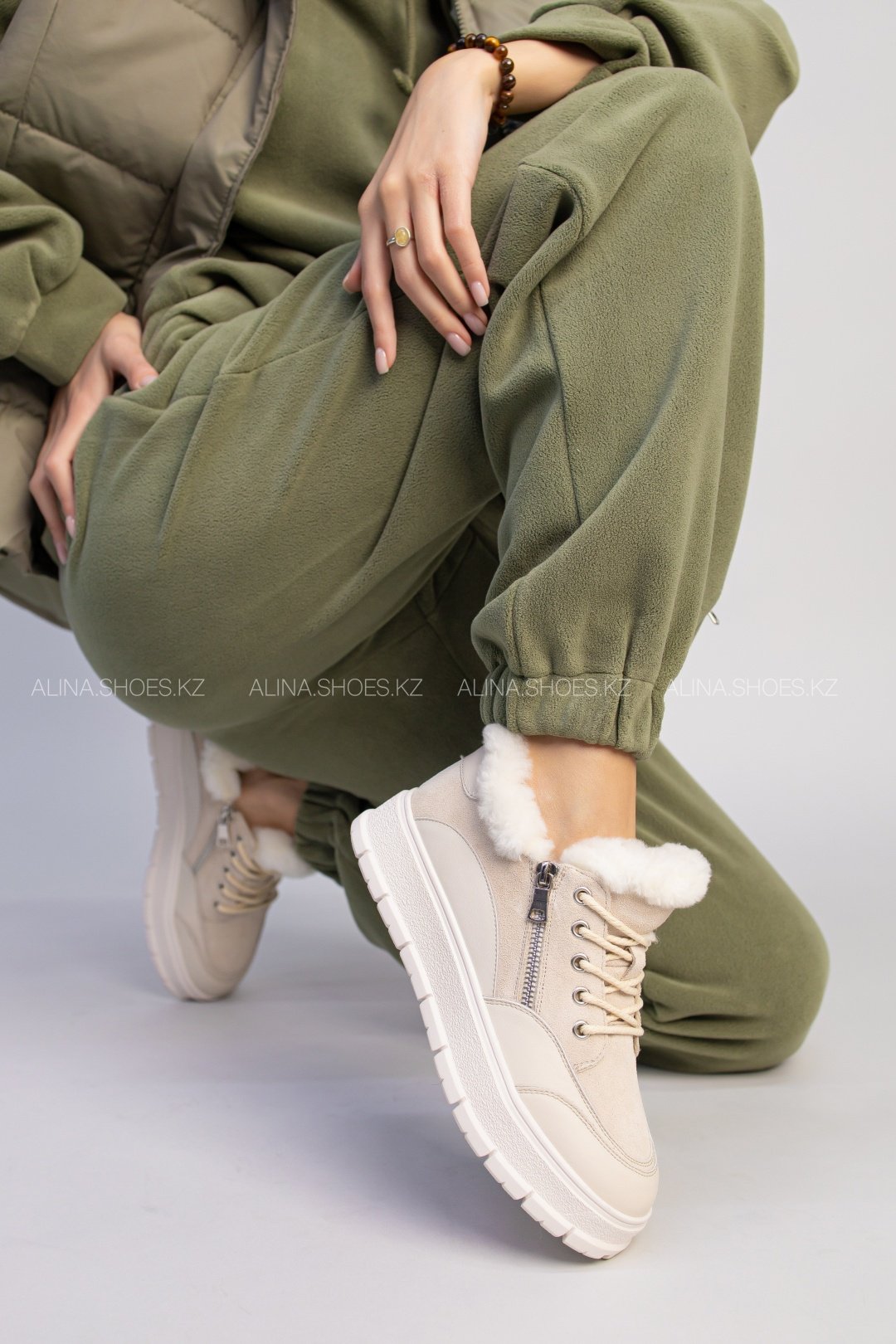 Кроссовки alinashoes кроссовки бежевый купить,NaN