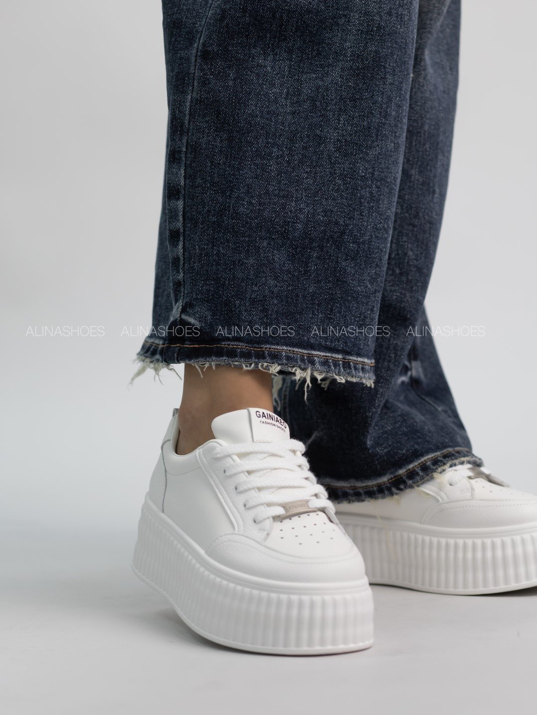 Джинсы прямые alinashoes синий купить,NaN