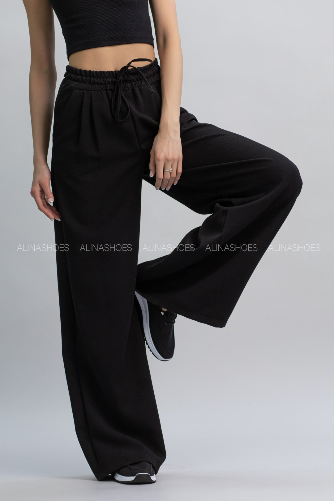 Повседневные брюки alinashoes черный купить,NaN