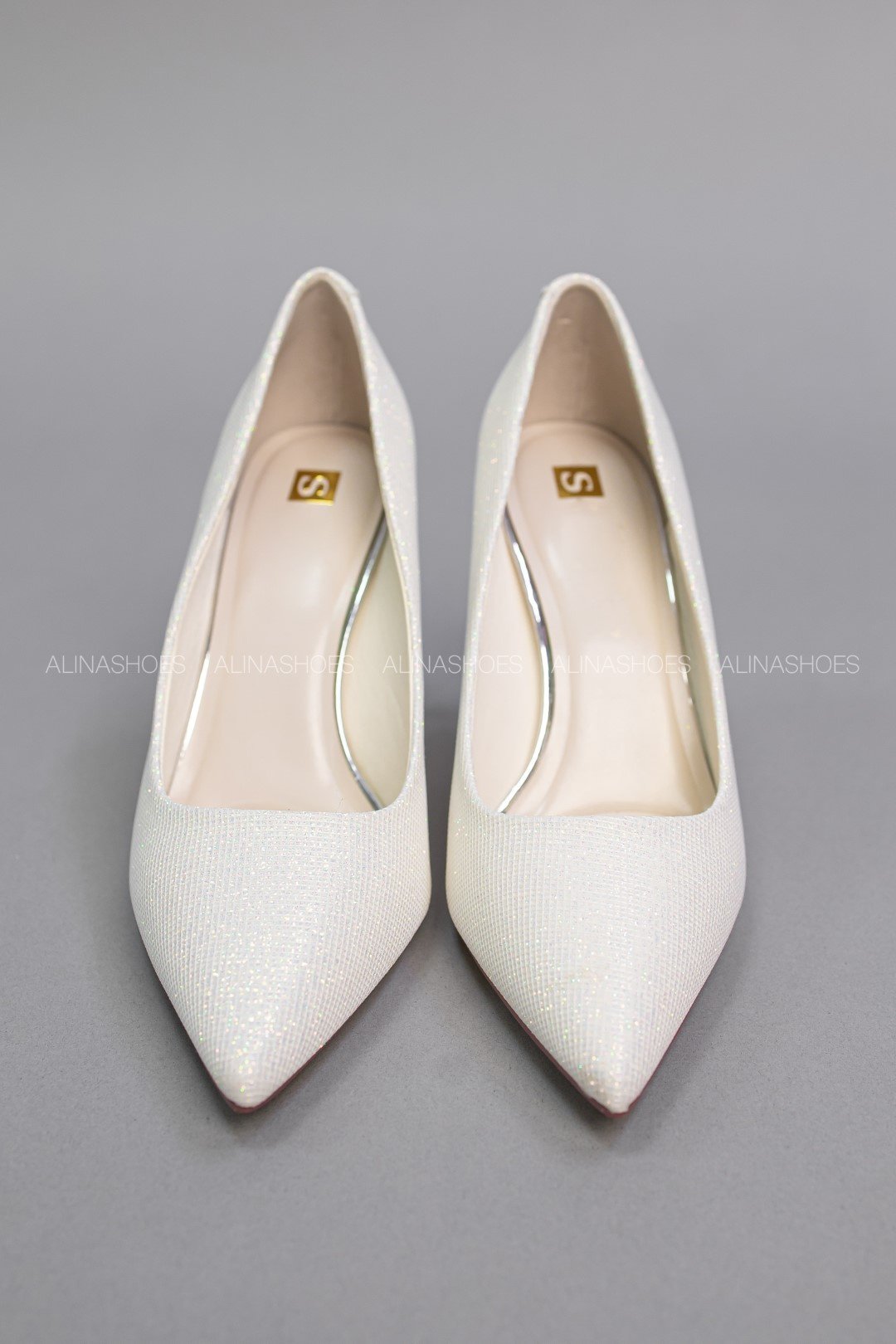 Туфли alinashoes beige 35 купить,NaN
