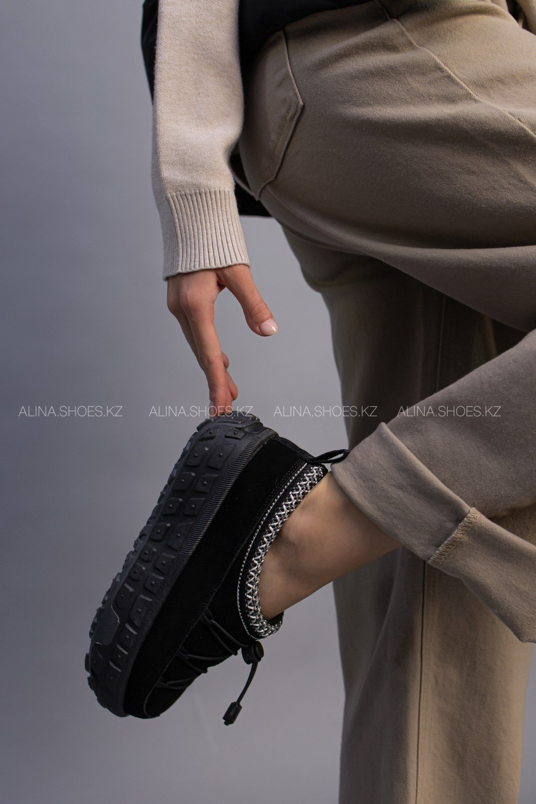 Угги alinashoes черный купить,NaN