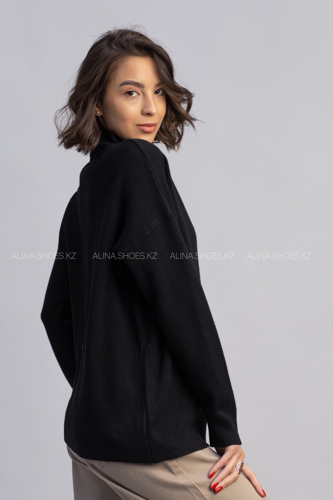 Свитер alinashoes черный купить,NaN