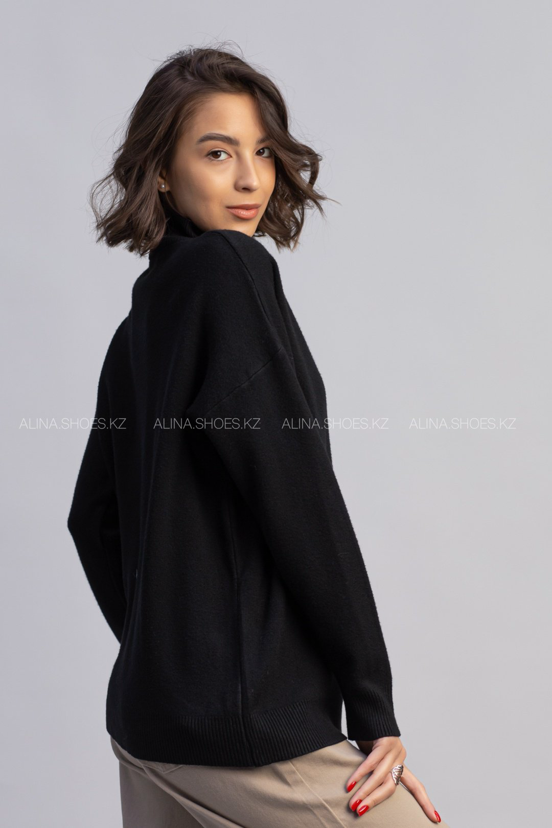 Свитер alinashoes черный купить,NaN